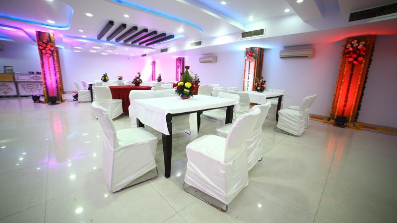 Hotel Elite Ghaziabad Esterno foto
